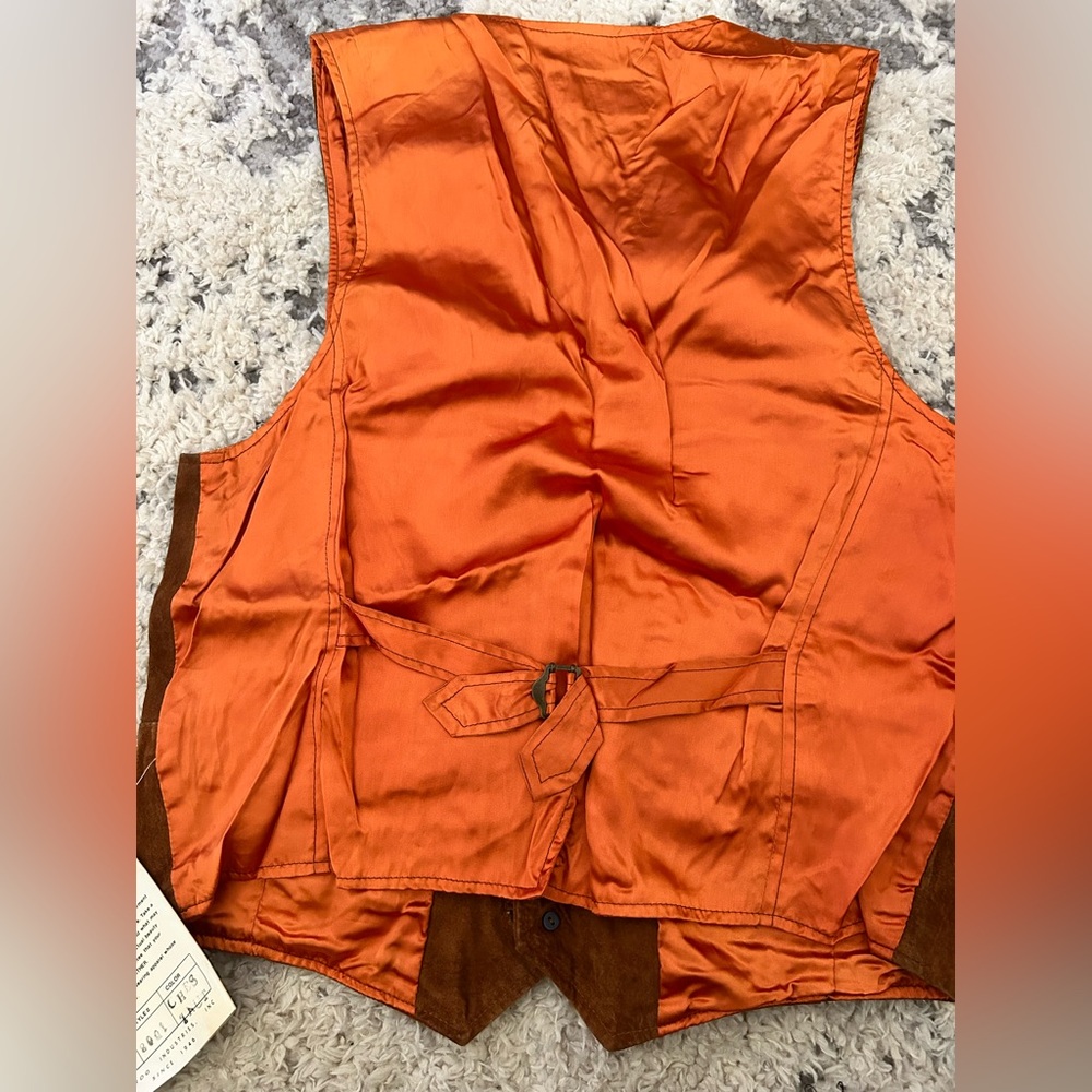 Beyond Brown Suede Button Front Vest with Orange Lining Vintage large - Picture 5 of 9